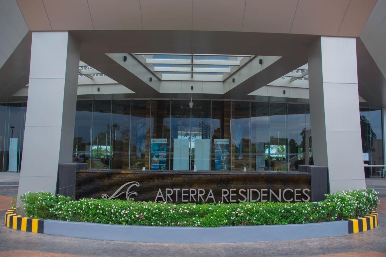 Oceanfront At Arterra, Fast Wifi, Nflix, Kitchen -C Villa Lapu-Lapu City Eksteriør billede